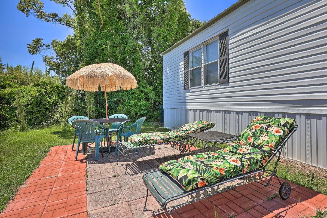 Bright Pensacola Home With Backyard - Pets Welcome! Exterior photo